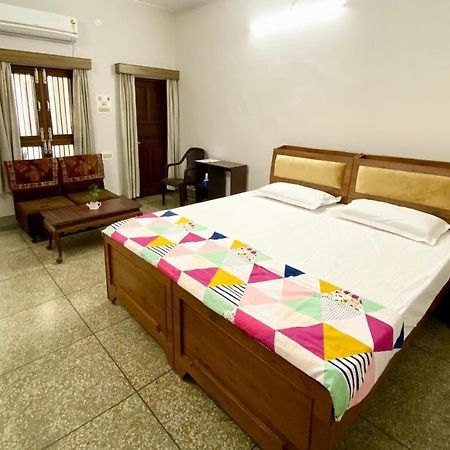 Garden View Residency Bed & Breakfast Lucknow Exterior photo