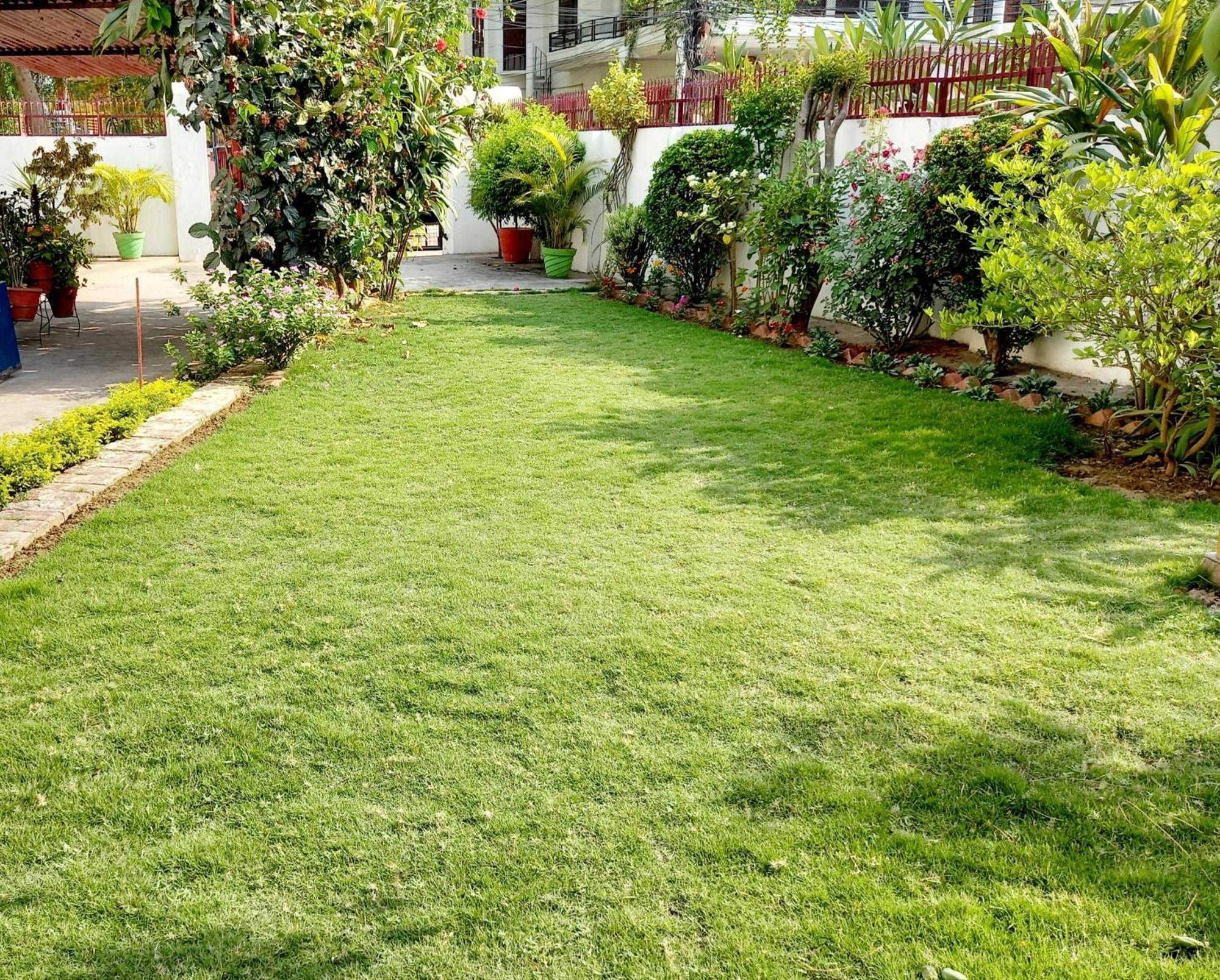 Garden View Residency Bed & Breakfast Lucknow Exterior photo